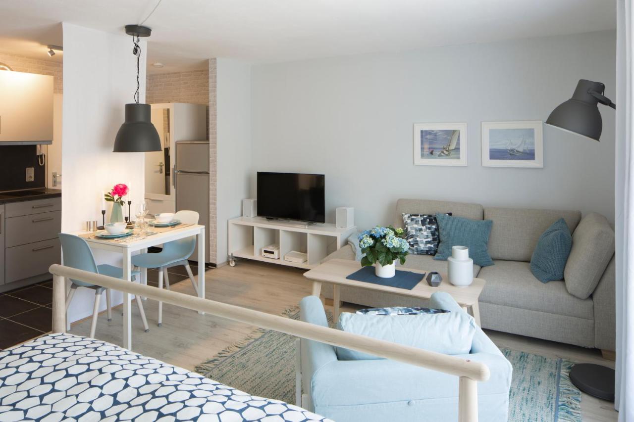Exklusives Apartment Inklusive Netflix Und Parkplatz 卡尔斯鲁厄 外观 照片